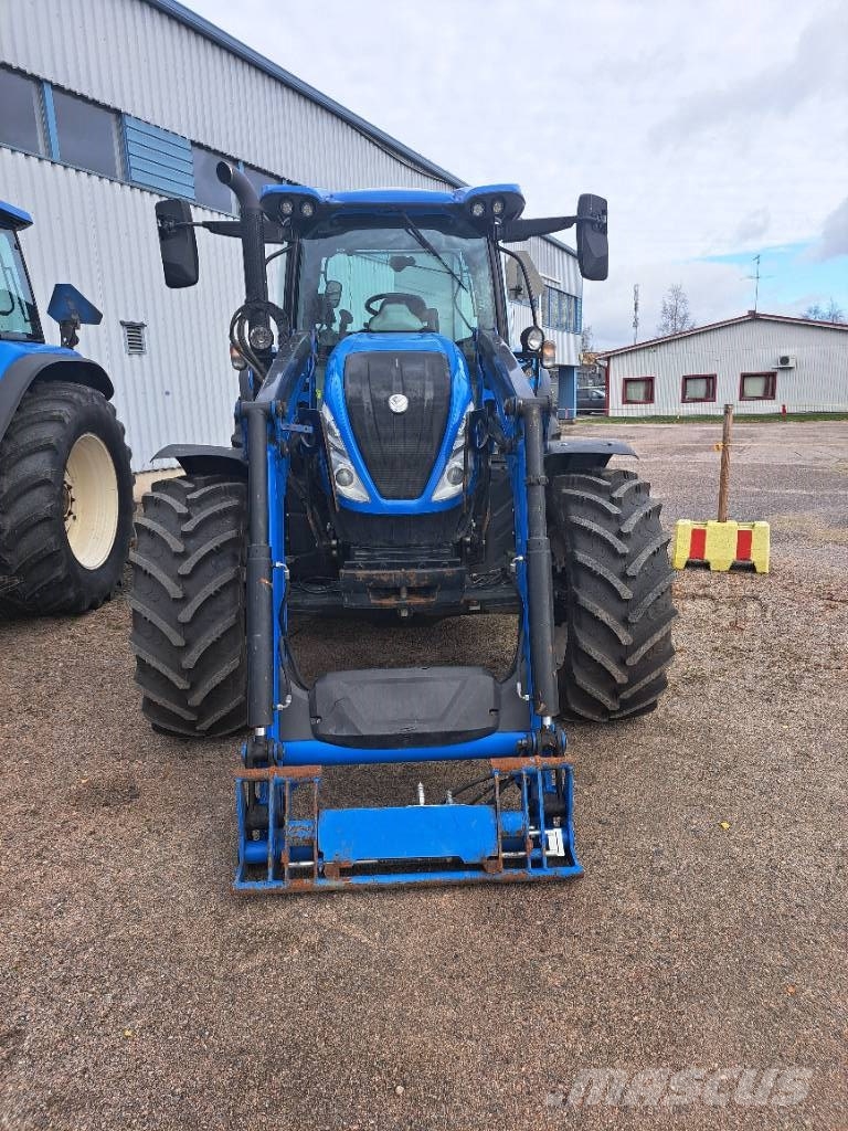New Holland T6.145 DCT 50 Traktoren