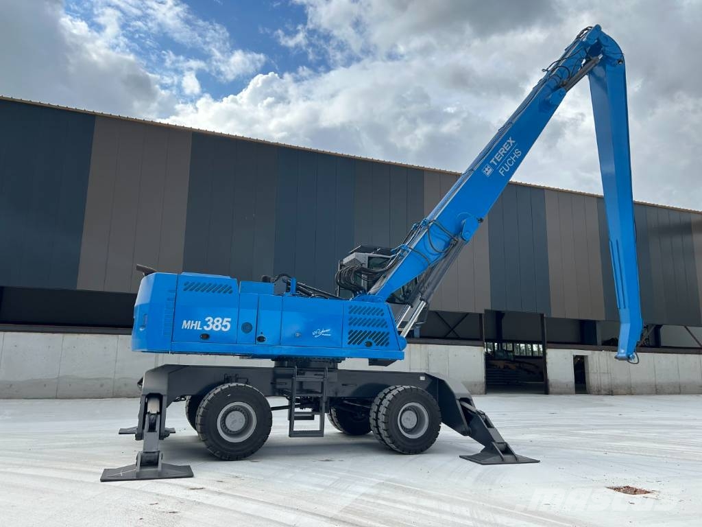 Fuchs MHL 385 مناولات المخلفات / مناولات صناعية