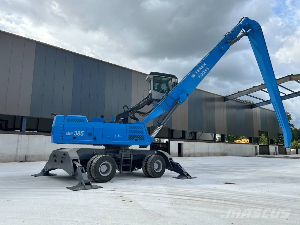 Fuchs MHL 385 مناولات المخلفات / مناولات صناعية