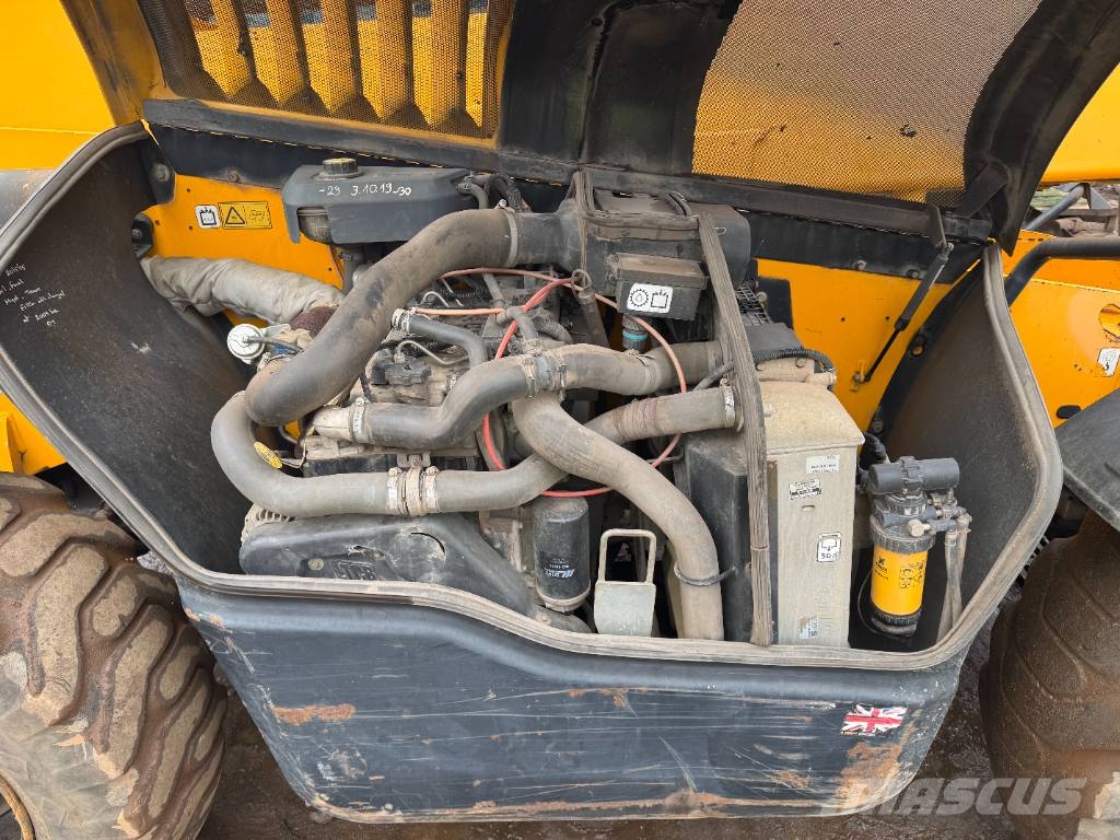 JCB 535-125 Hiviz Телескопични товарачи
