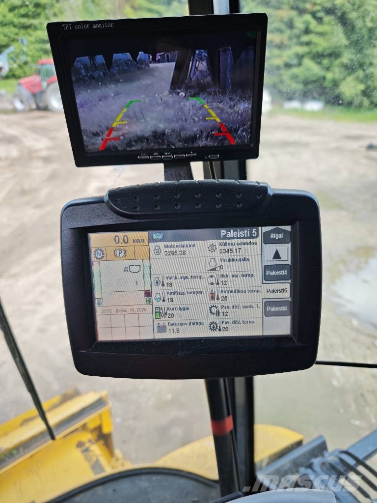 New Holland CX 8090 聯合收穫機