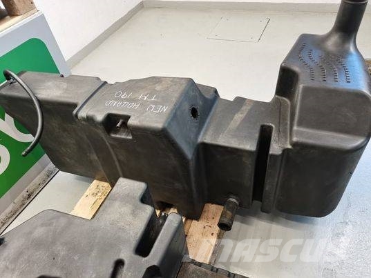 New Holland TM 175 fuel tank Καμπίνες και εσωτερικό