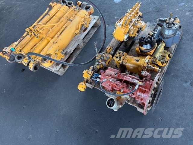 Liebherr R 900 B USED HYDRAULIC PARTS COMPLET Hydraulik