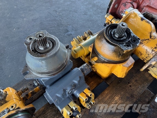 Liebherr R 900 B USED HYDRAULIC PARTS COMPLET Hydraulik
