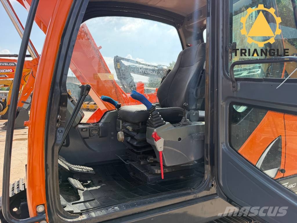 Doosan DX 75 Bagri goseničarji