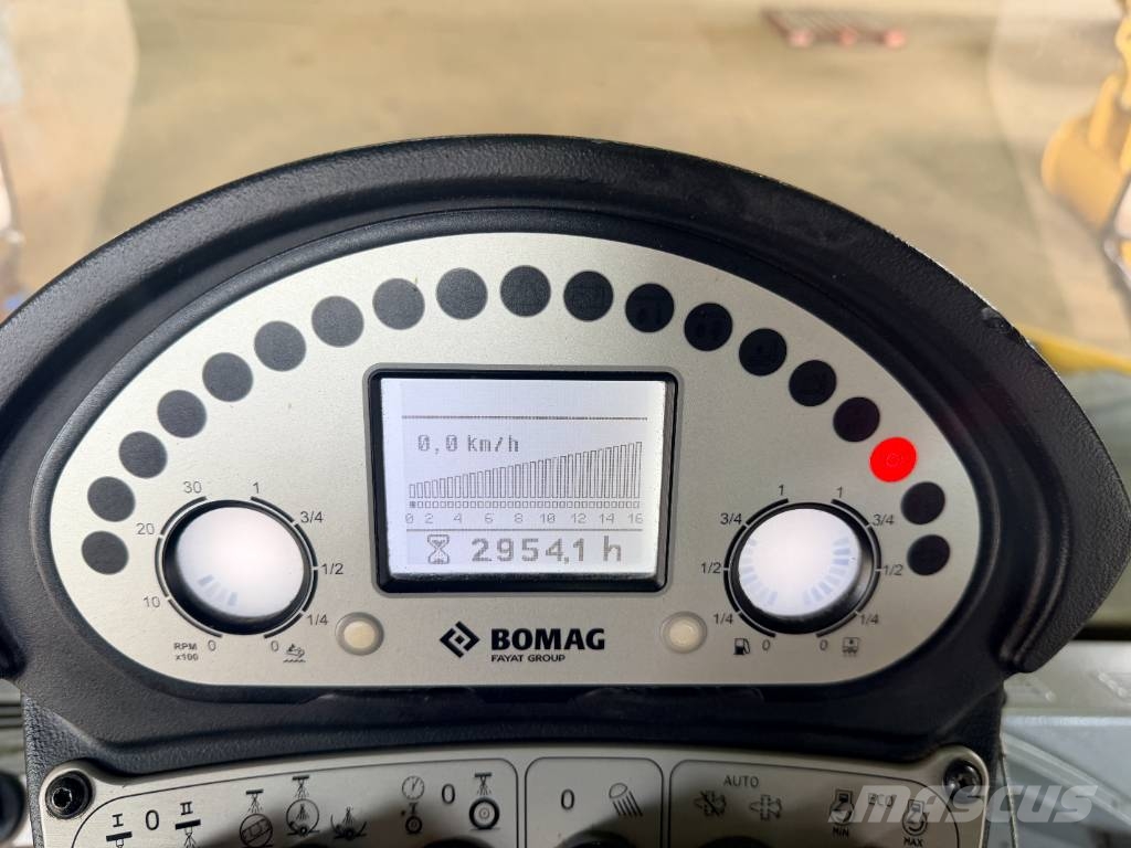 Bomag BW161AD-5 Dvojni valjarji