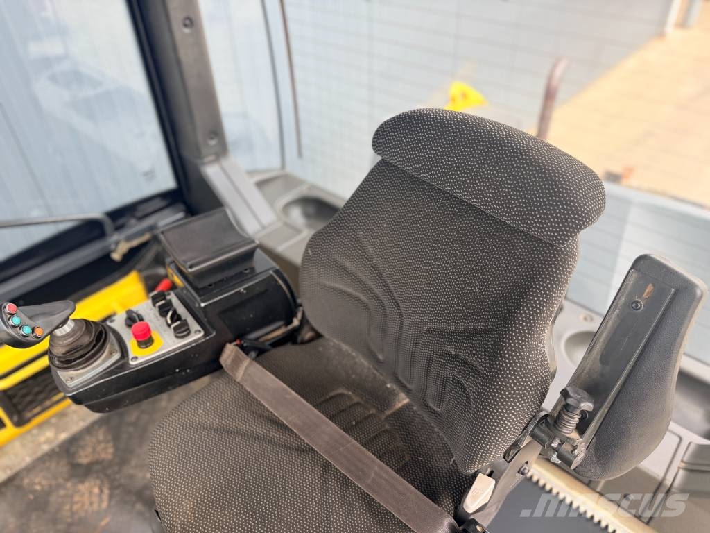 Bomag BW161AD-5 Dvojni valjarji