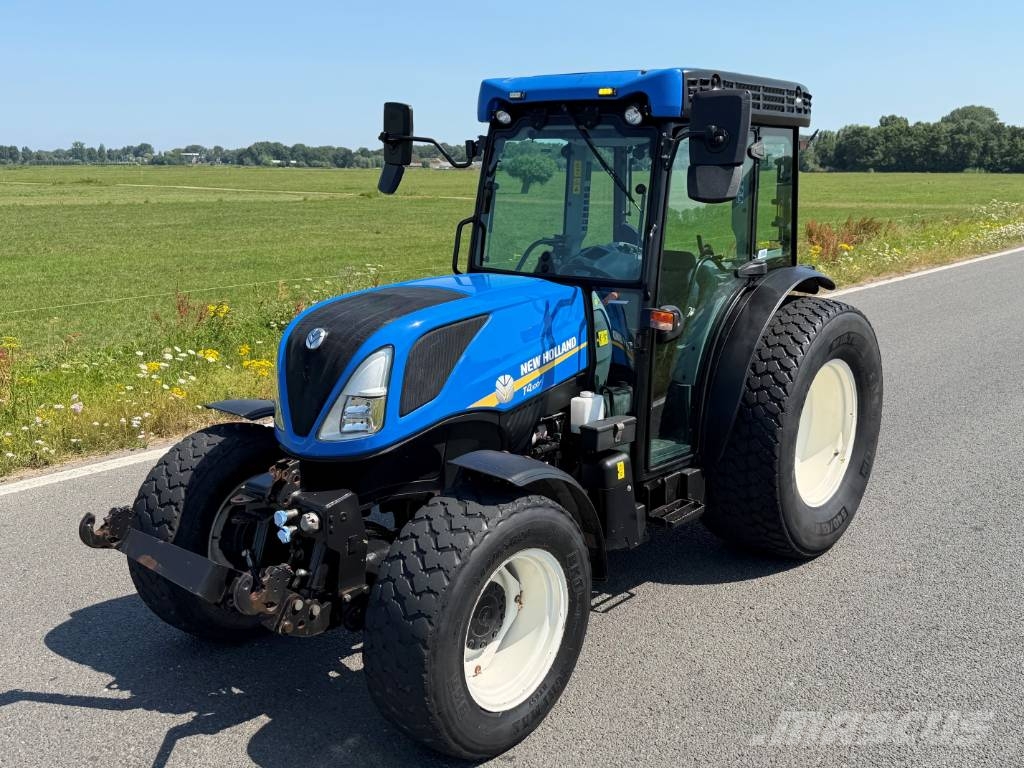New Holland T 4.100 F Kabine トラクター