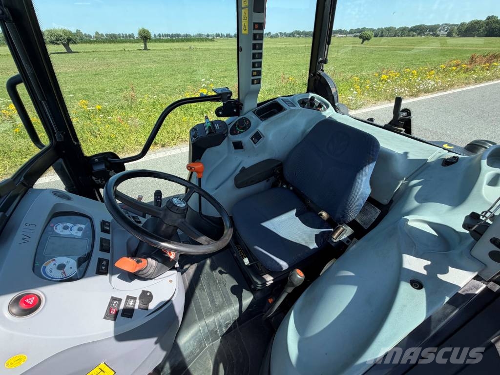New Holland T 4.100 F Kabine トラクター