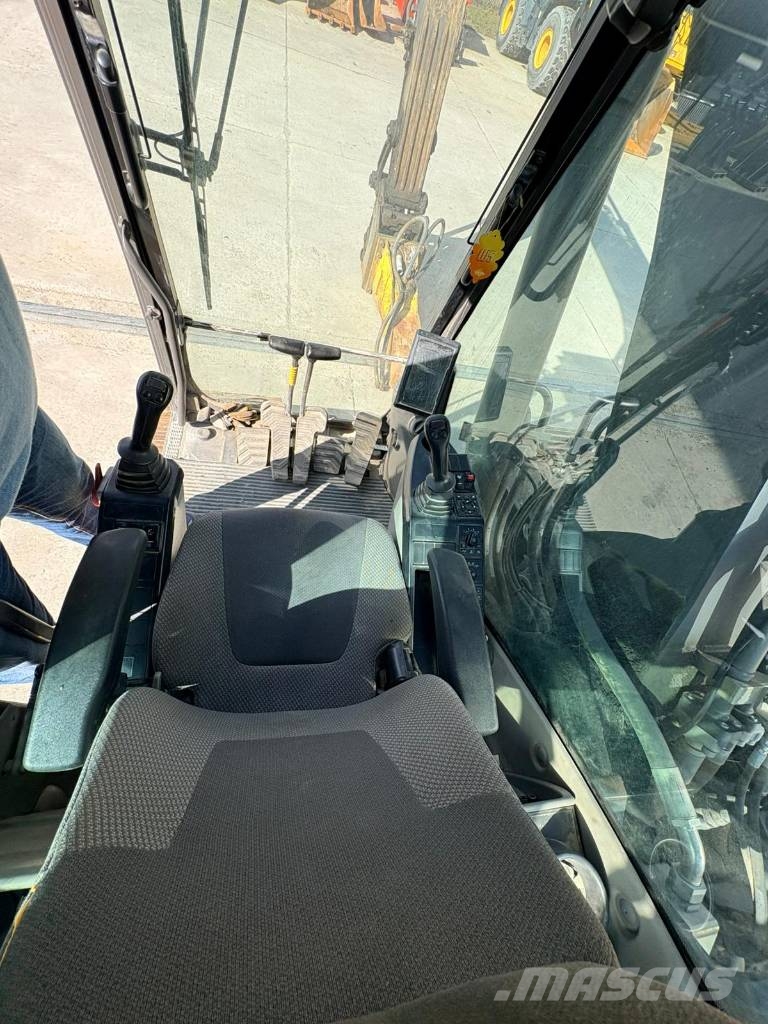 Volvo EC 250 EL Escavadeiras de esteiras