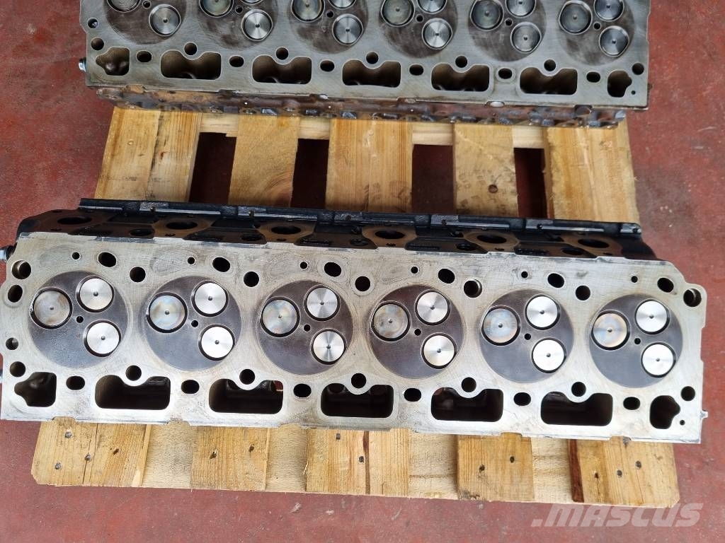 Mercedes-Benz CYLINDER HEAD Engines