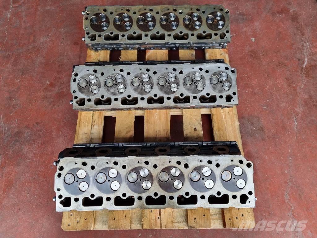 Mercedes-Benz CYLINDER HEAD Engines