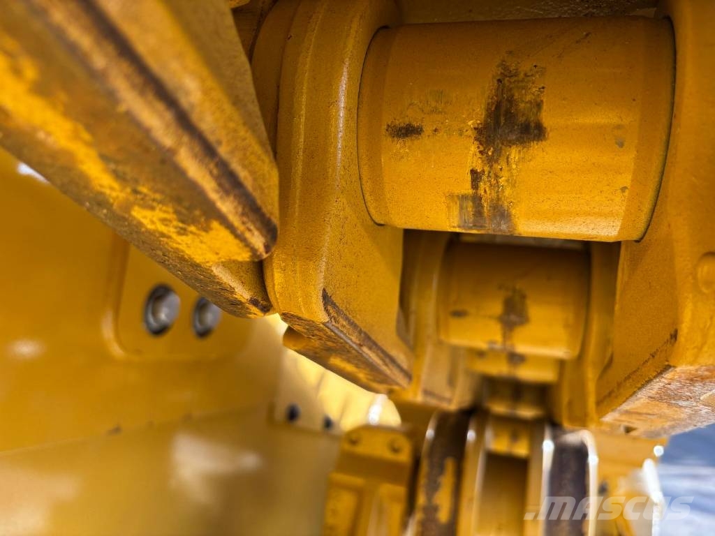CAT D 6 GC (New / Non CE+EPA) Buldooserid