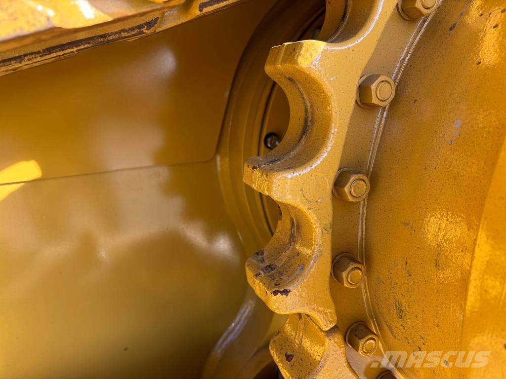 CAT D 6 GC (New / Non CE+EPA) Buldooserid