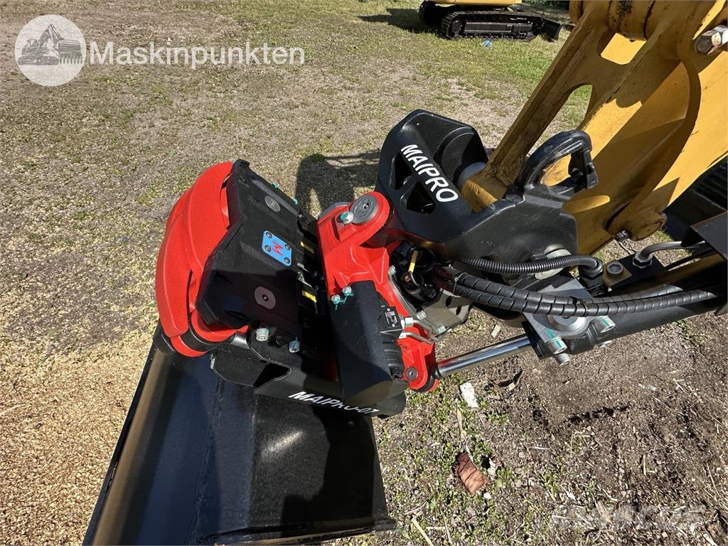 CAT 306 E2 Paletli ekskavatörler