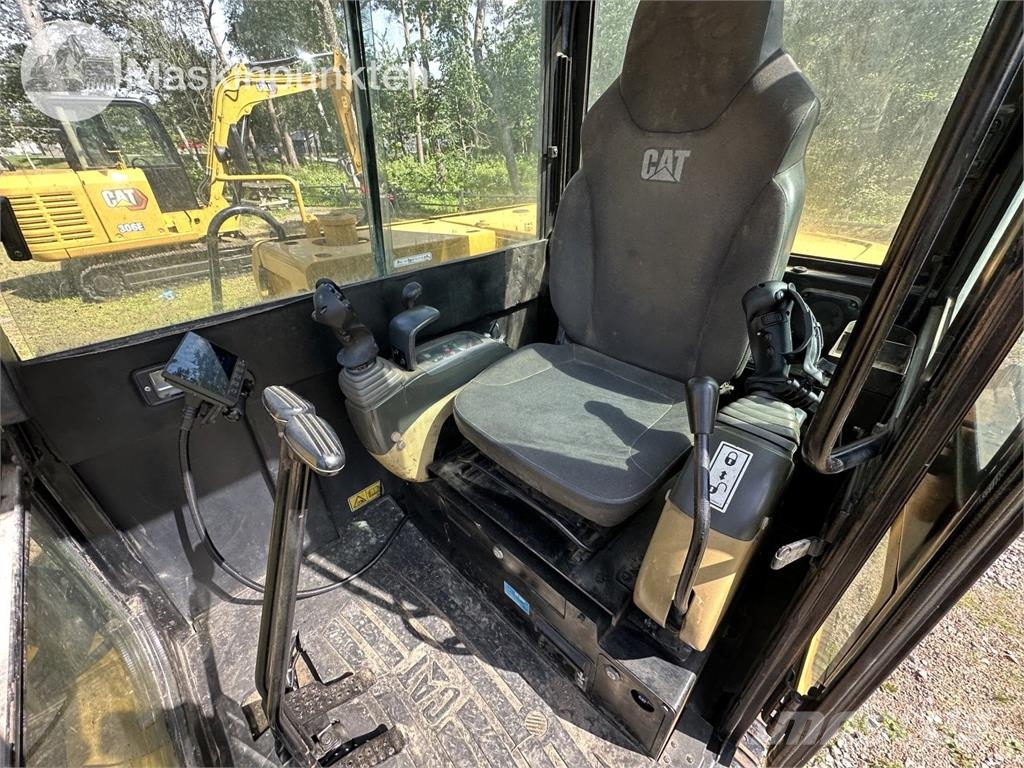 CAT 306 E2 Paletli ekskavatörler