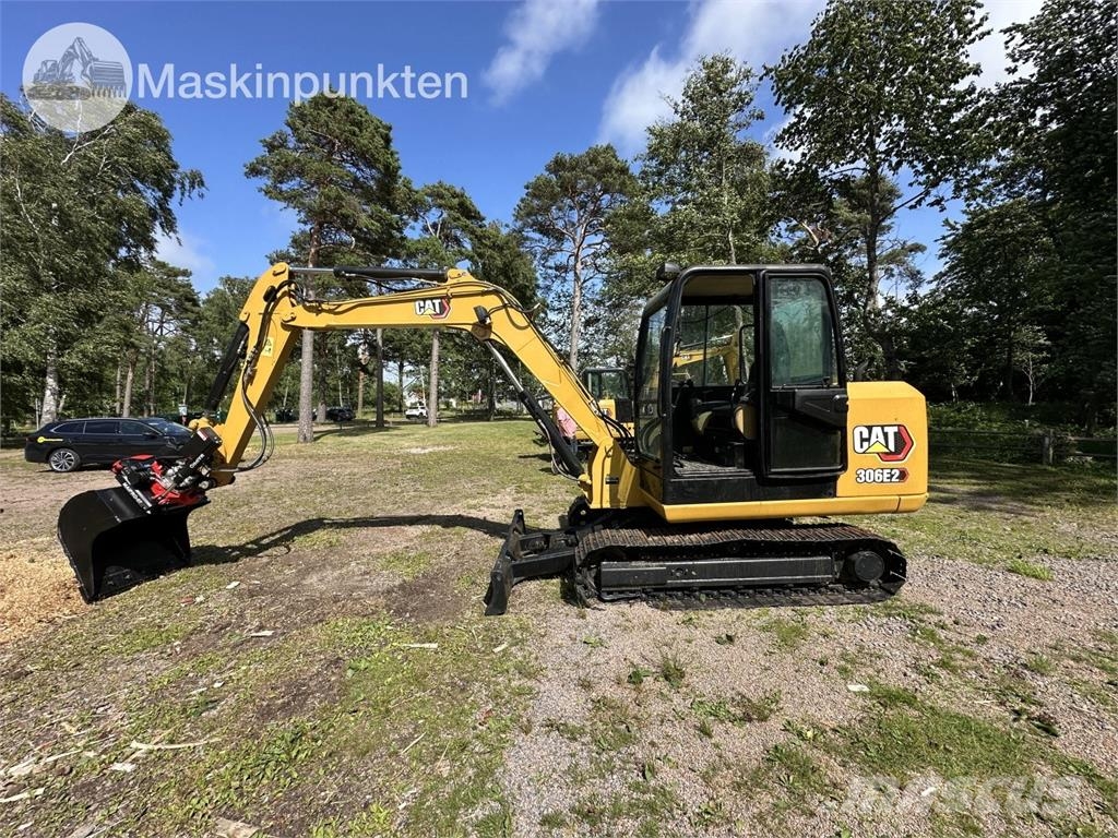 CAT 306 E2 Paletli ekskavatörler