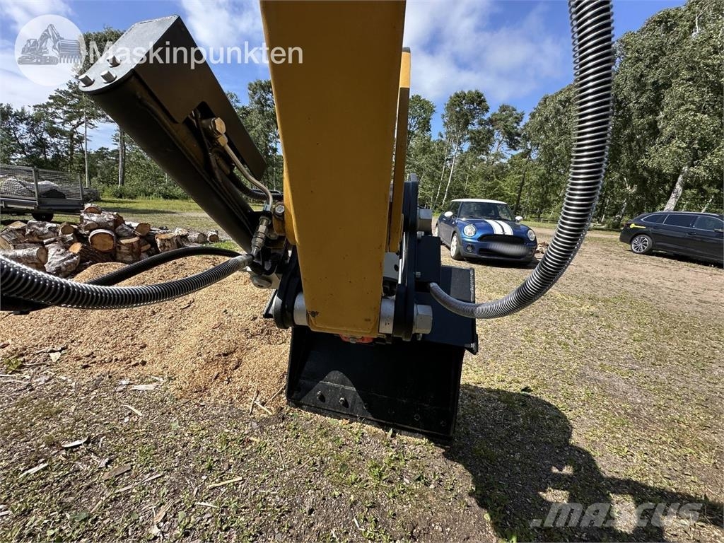 CAT 306 E2 Paletli ekskavatörler