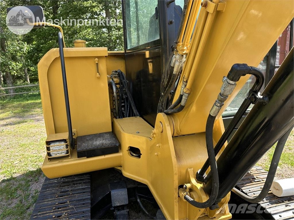 CAT 306 E2 Paletli ekskavatörler