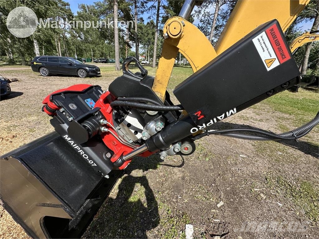 CAT 306 E2 Paletli ekskavatörler