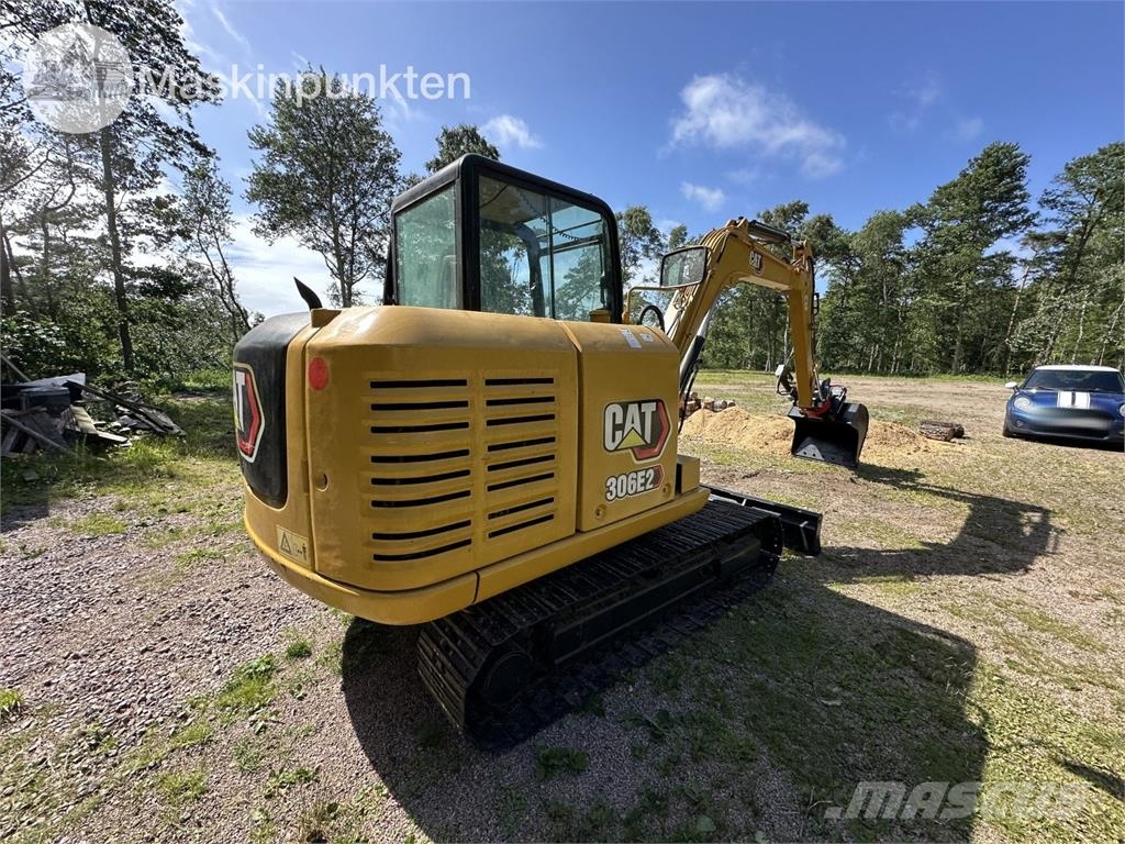 CAT 306 E2 Paletli ekskavatörler