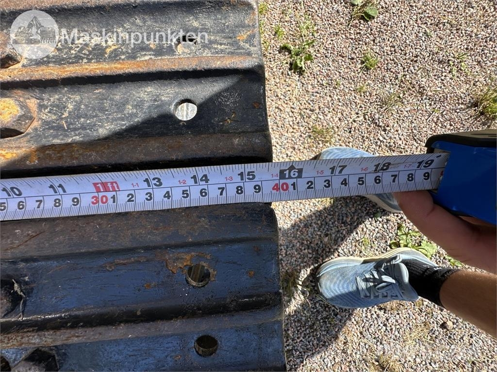 CAT 306 E2 Paletli ekskavatörler