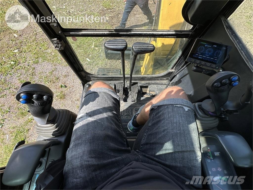 CAT 306 E2 Paletli ekskavatörler