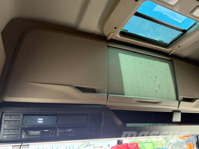 MAN TGX 18.480 XXL Automat Salon PL Euro VI Vlačilci