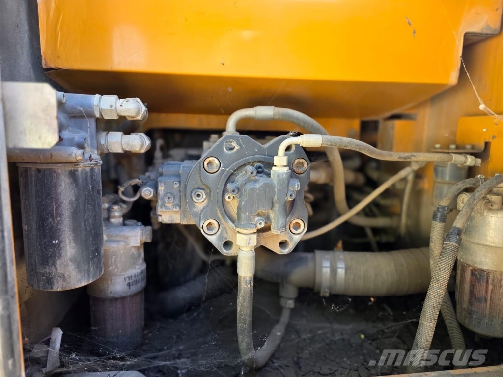 Sany SY 215 C Gravemaskiner på larvebånd