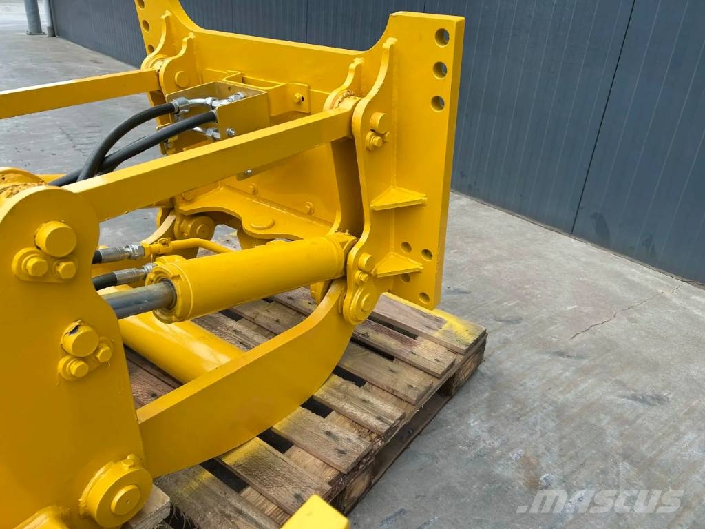 Komatsu D37 Aufreisser