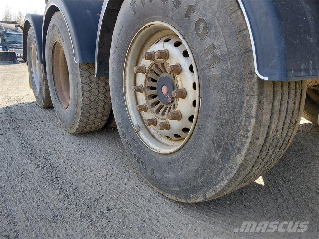 Volvo FH16 550 8x5 Грузовики-Самосвалы