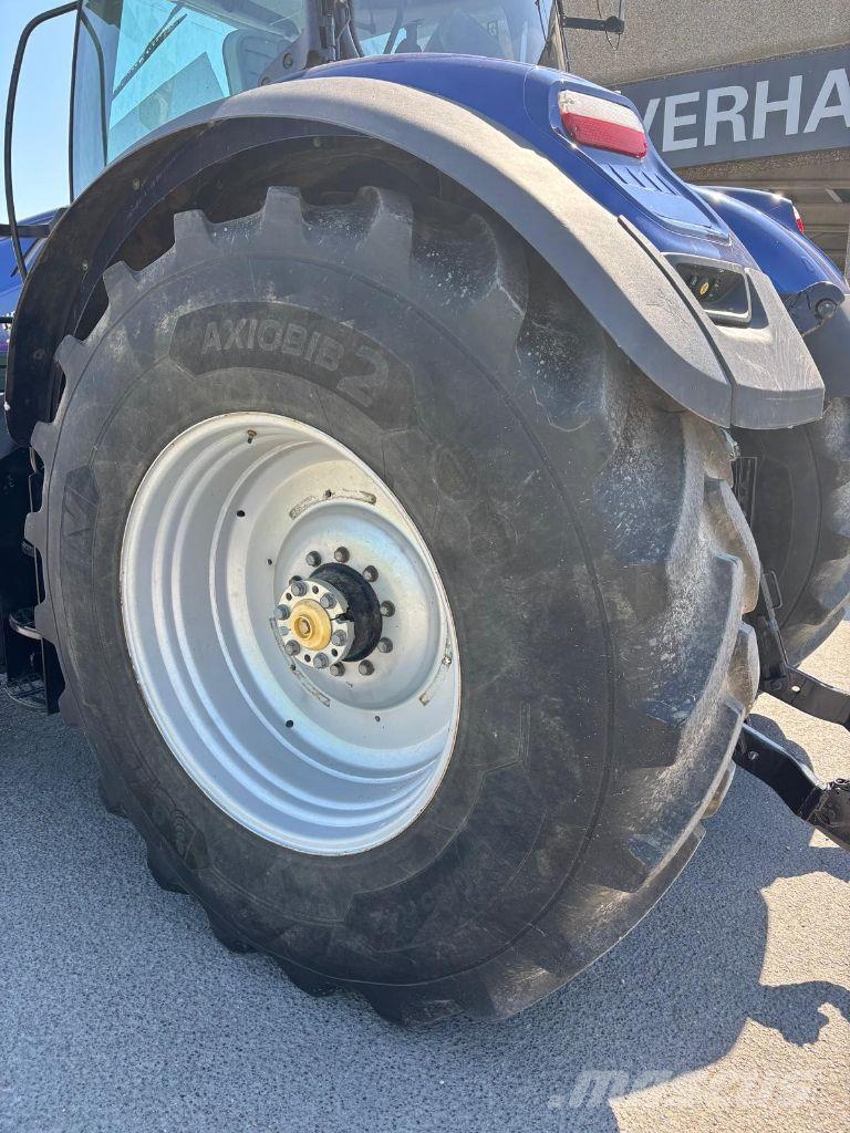 New Holland T7-315 トラクター