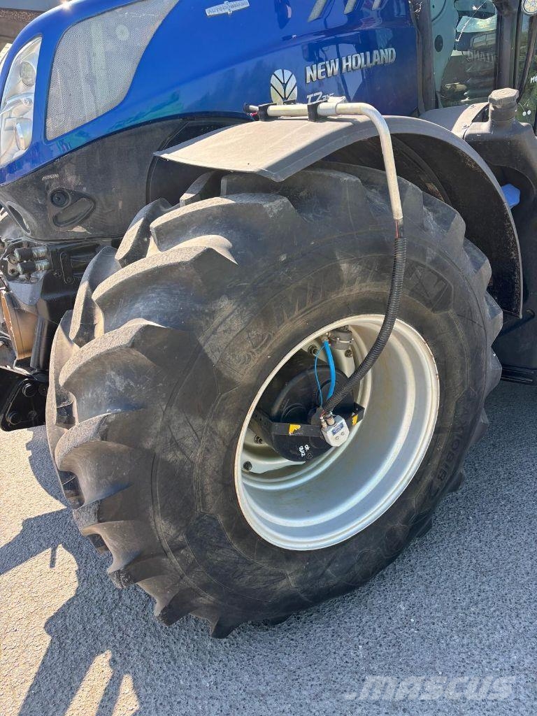 New Holland T7-315 Tractores