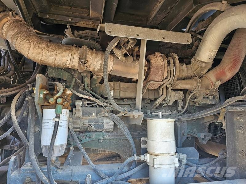 GIPO R90FDR GIGA Mobile crushers