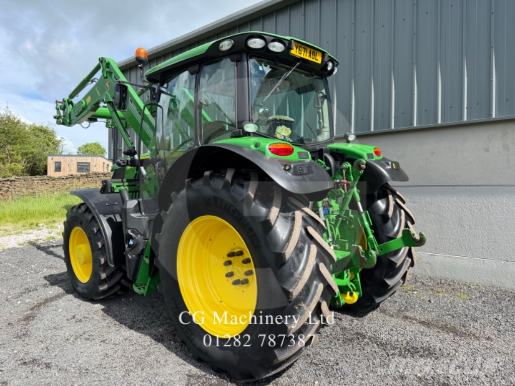 John Deere 6155 R Traktorit