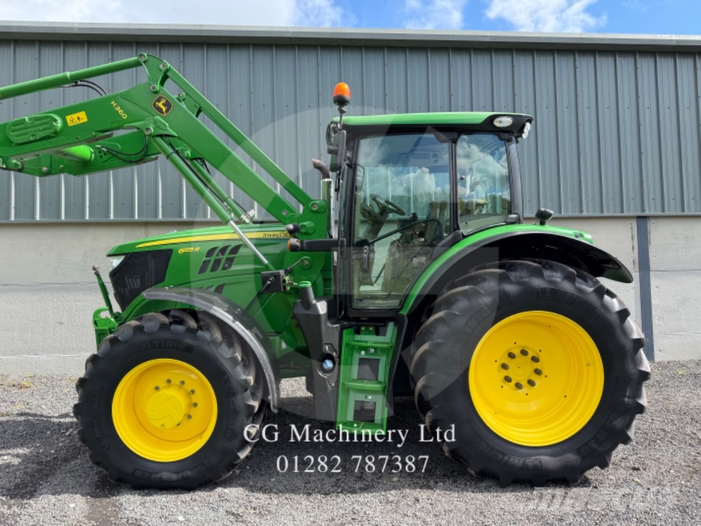 John Deere 6155 R Traktorit