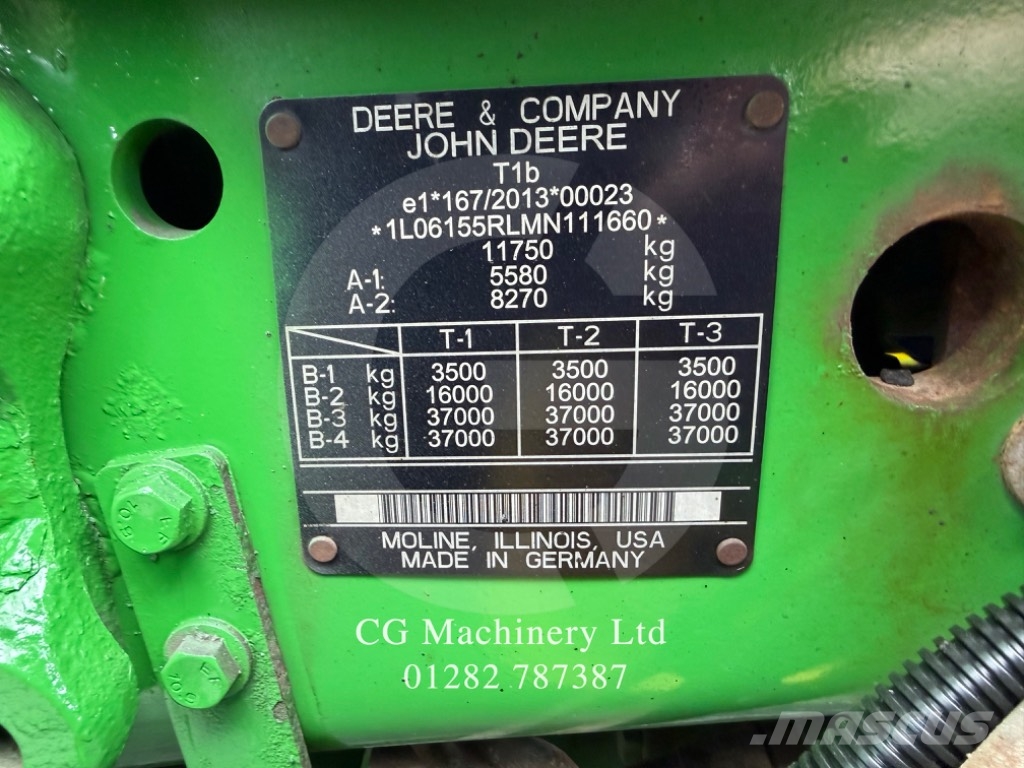 John Deere 6155 R Traktorit