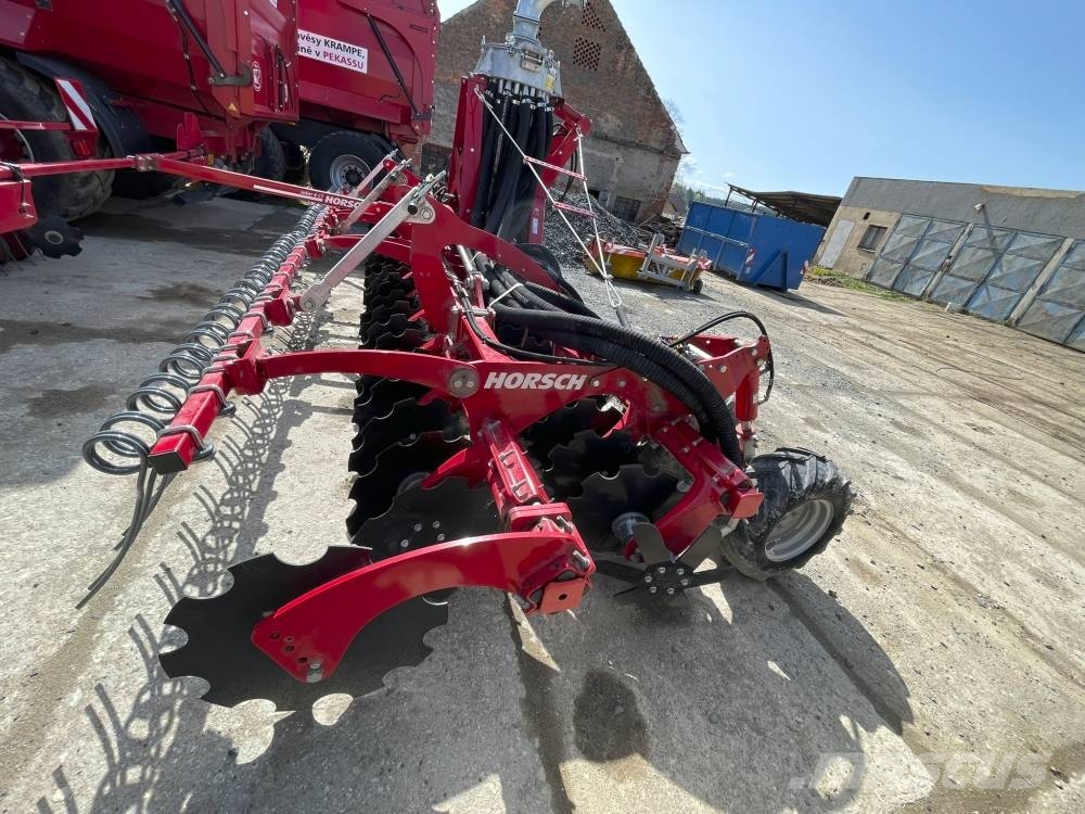 Horsch Joker 6 CT Šķidrā mēslojuma smidzinātāji