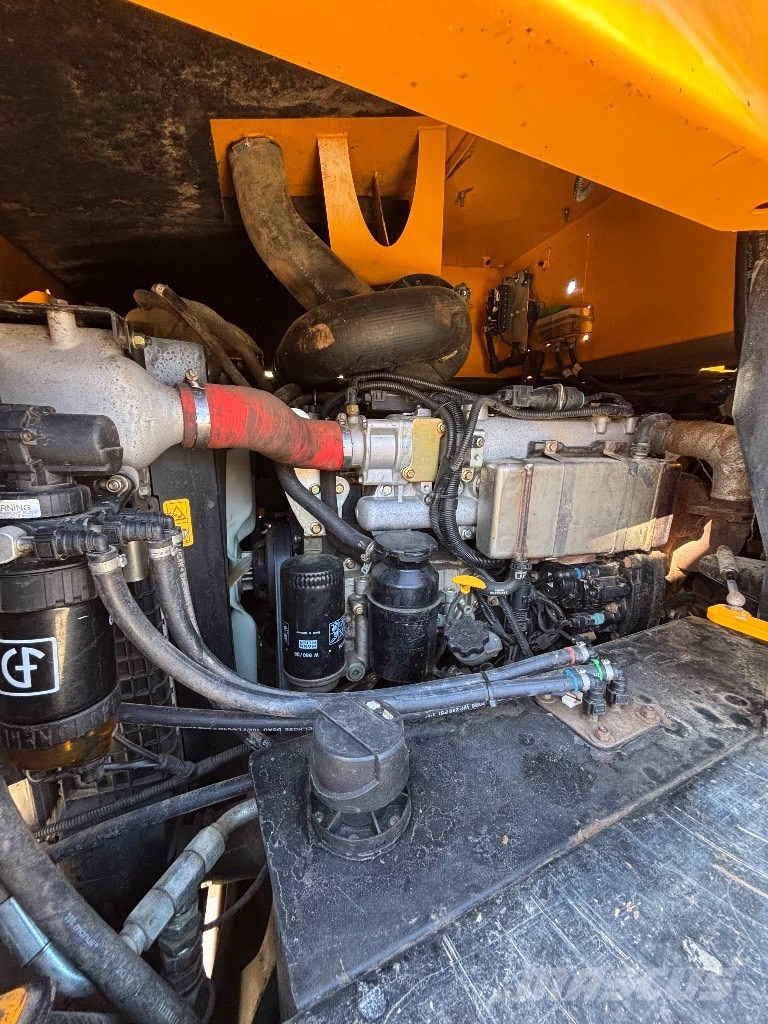 JCB 9TFT Väikekallurid