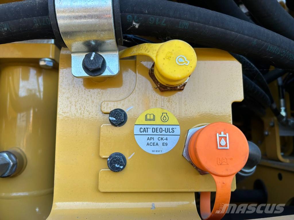 CAT 374 2024 with all hydr lines factory CE and EPA Rupsgraafmachines
