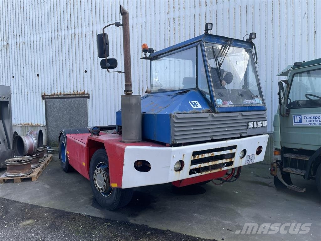 Sisu Terminaltraktor 4x4 Cabezas tractoras para terminales