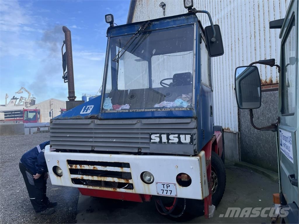 Sisu Terminaltraktor 4x4 Cabezas tractoras para terminales