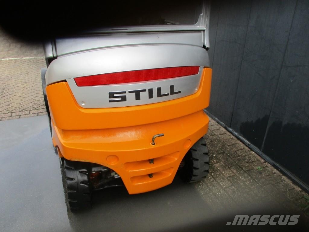 Still RX60-30 Elektrische heftrucks