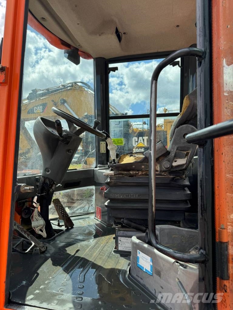 Fiat-Hitachi W70 **BJ. 2001 * 6048H/SW/Gabel ** Wielladers