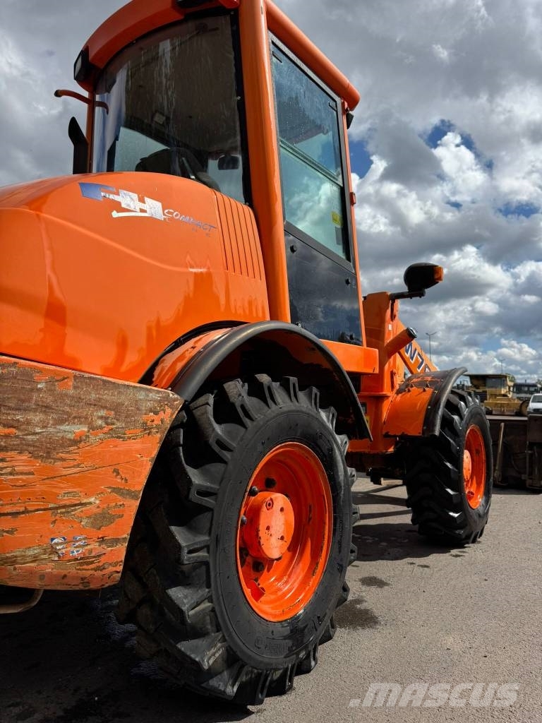 Fiat-Hitachi W70 **BJ. 2001 * 6048H/SW/Gabel ** Wielladers