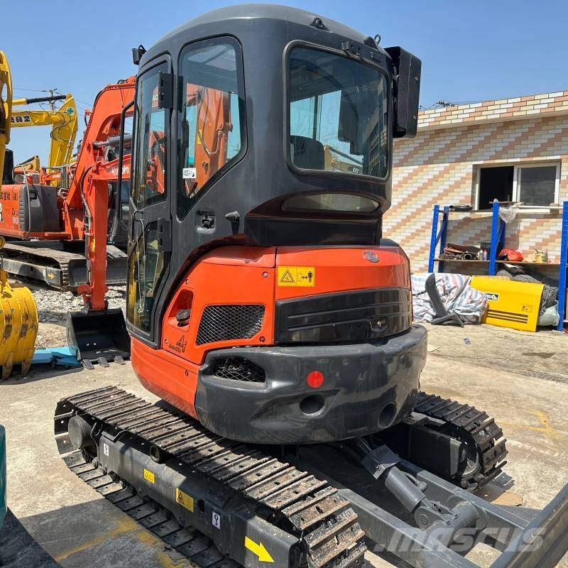 Kubota U 35 Mini bagri <7t