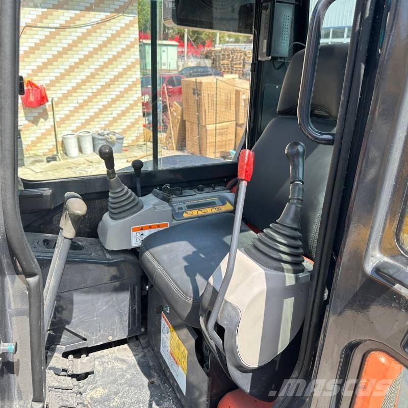 Kubota U 35 Mini bagri <7t