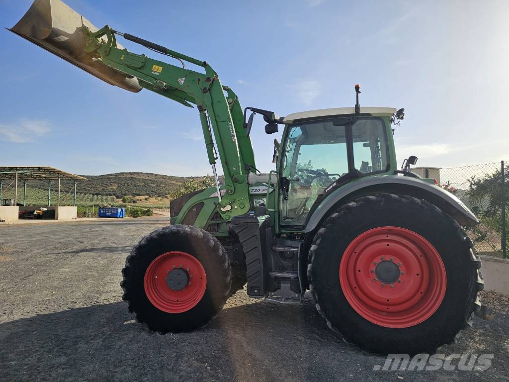 Fendt 720 Vario Tractores