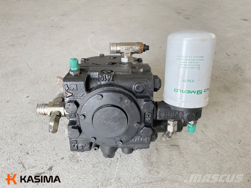Sauer Danfoss Hydraulic pump for Merlo 32.6 Hydraulics
