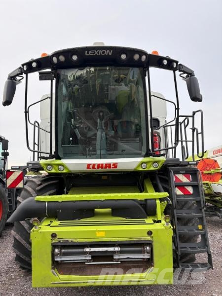 CLAAS LEXION 7700 Mähdrescher